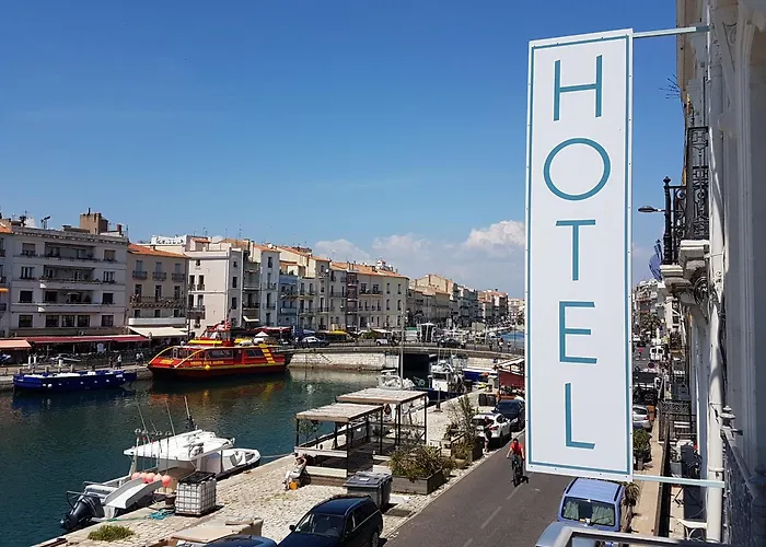 Hôtel accueillant les animaux: Hôtel L'orque Bleue