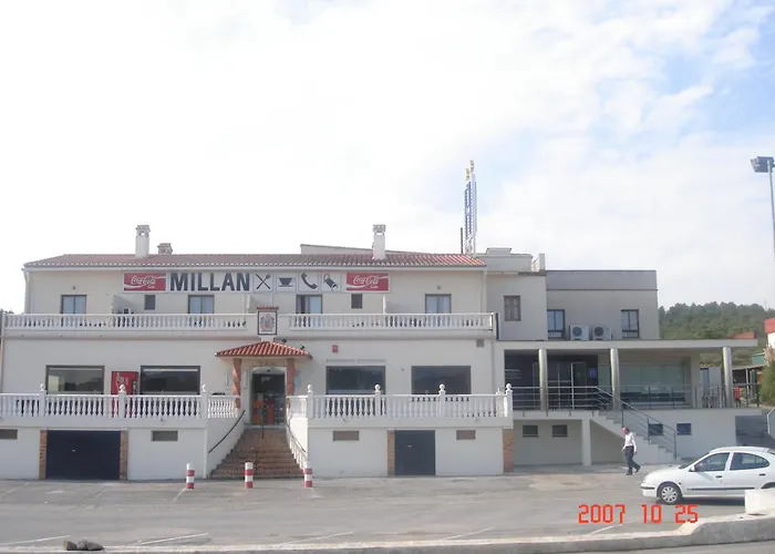  Millán