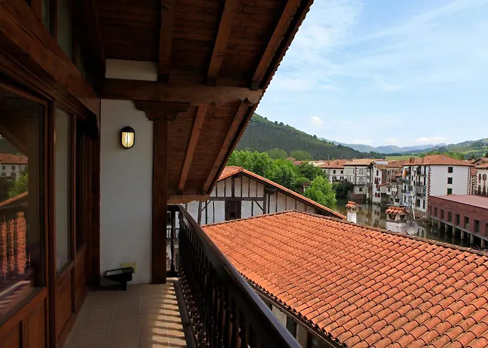 Resort: Hostal Antxitonea