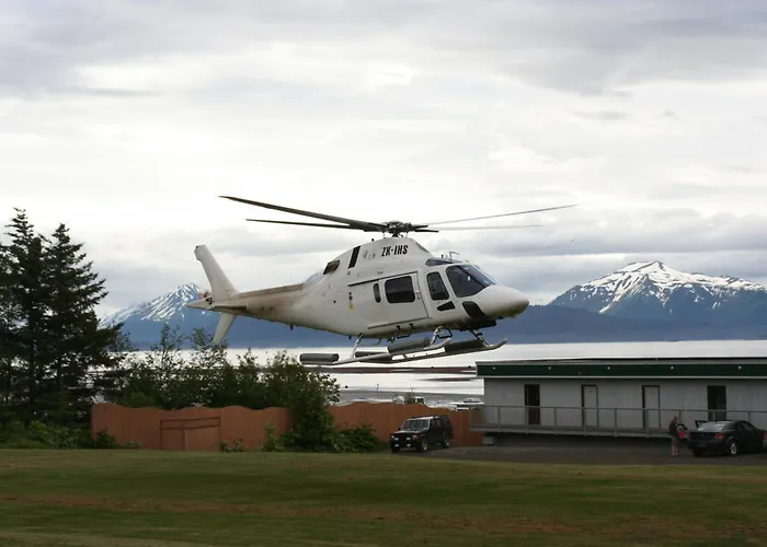 Resort: Ocean Shores Hotel