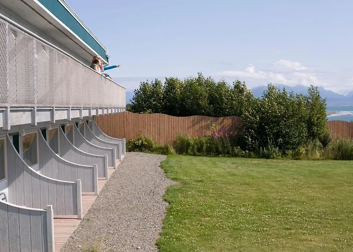 Resort: Ocean Shores Hotel