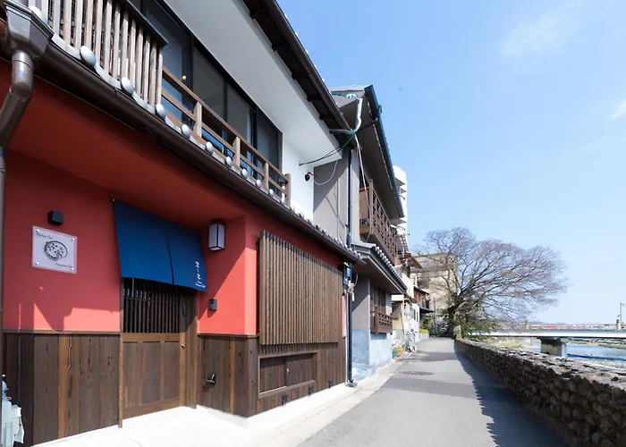 Kyotoya Kamogawagojo