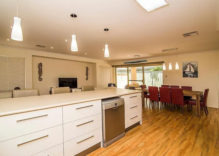 Busselton Holiday Home