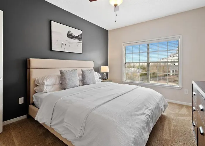 Landing Modern Apartment With Amazing Amenities