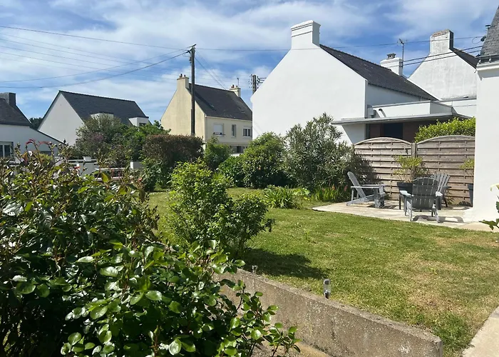 RÉF 329 - RIANTEC maisonnette de type pêcheur 3 pièces avec jardin clos