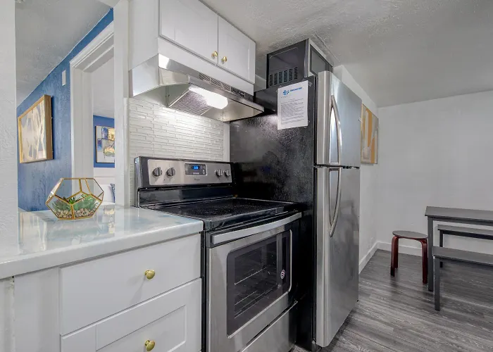 New Downtown Boise On Bsu Campus 3 Beds Sleeps 6