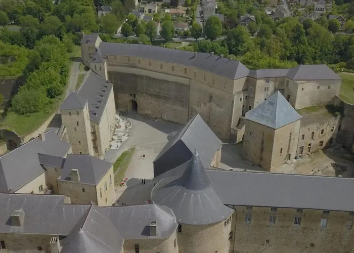 Superbe appartement face au Château - 2 chambres - Netflix/Canal+