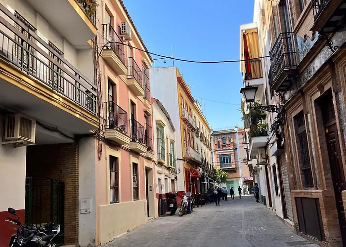 Hotel cerca del colegio: Rodrigo