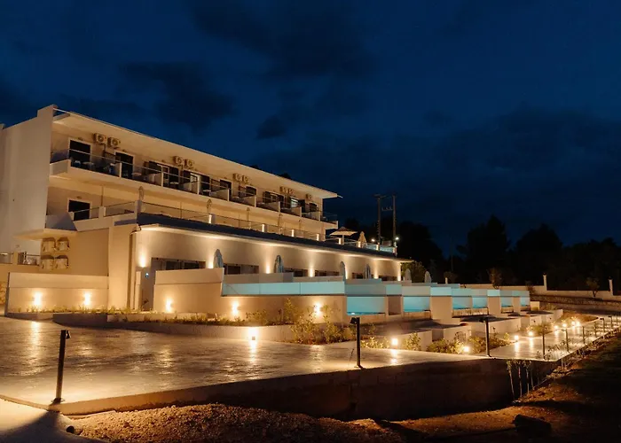 Limanaki Hotel