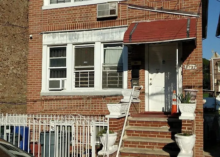 Brighton Beach Rooms