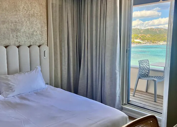 Hôtel 3 étoiles: L'Escale Côté Sud