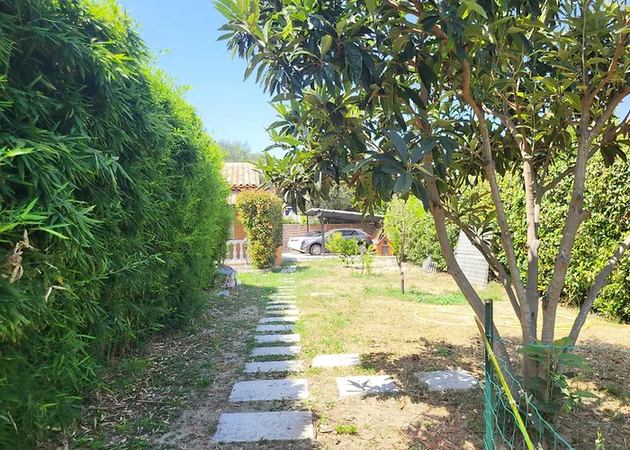 Villa In Biot