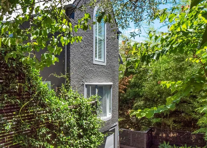 Parnell Luxury Escape