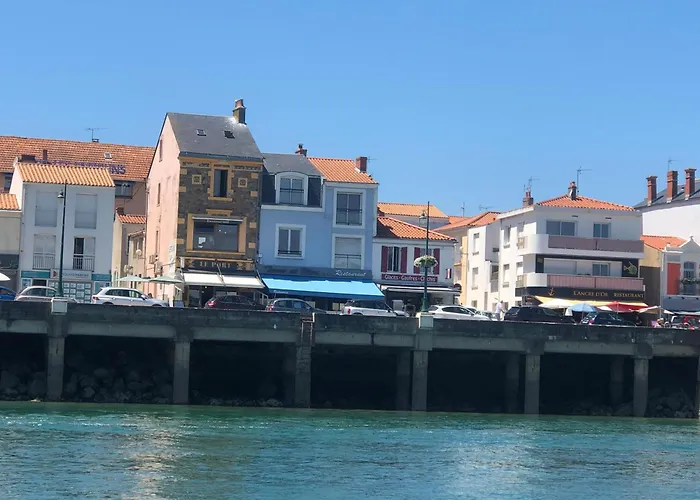 3 Bedroom Les Sables D'Olonne House