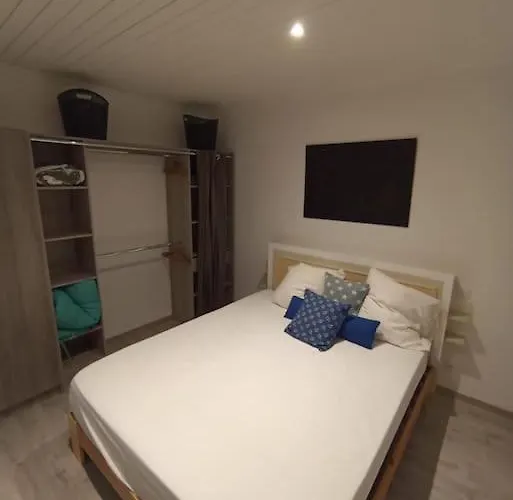 Superbe appartement rénové à neuf centre bourg