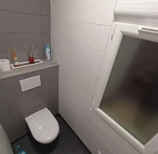 Superbe appartement rénové à neuf centre bourg