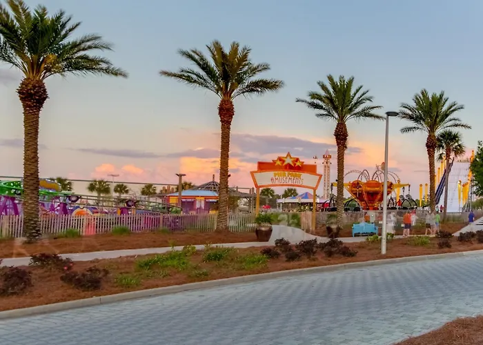 Cabin: Seychelles Beach Resort IV