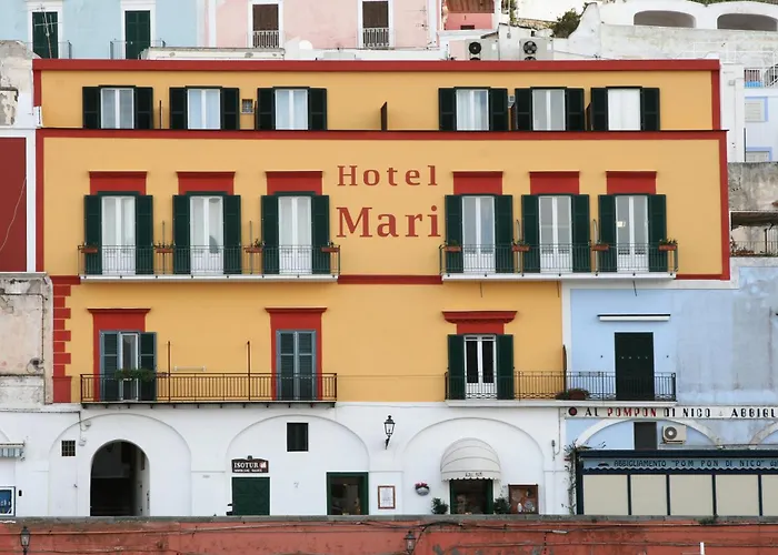 Resort: Locanda Mari