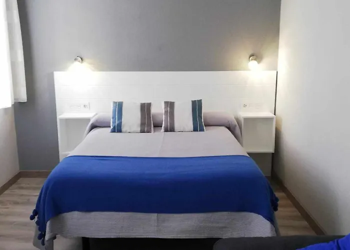Hotel cerca del colegio: Apartamentos Harmonia