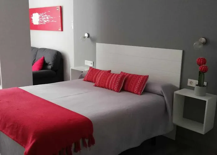 Hotel cerca del colegio: Apartamentos Harmonia