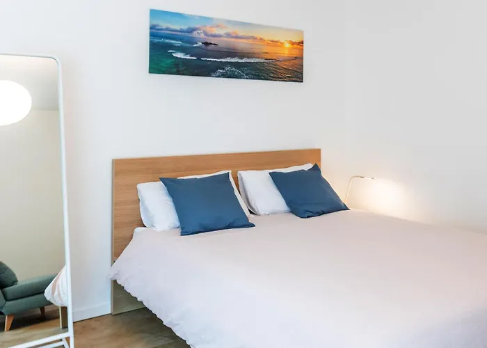 Easyflatvezia, near Lugano, free parking