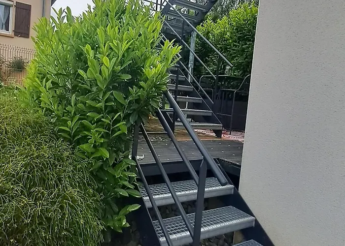 Studio cosy spacieux lumineux avec terrasse