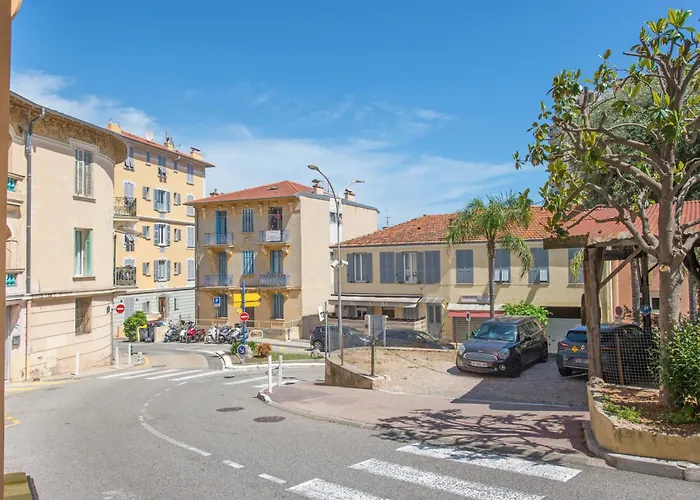 Monaco à pied - Spacieux appartement - Balcon - CA