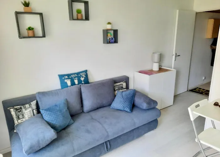 Studio avec loggia - à 200m de la plage - Parking