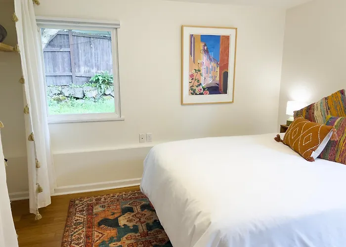 Magnolia Garden Cottage
