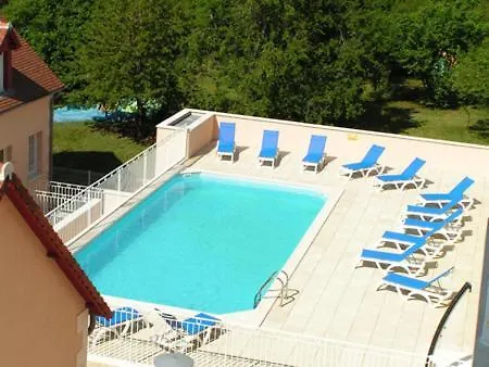 Duplex avec piscine