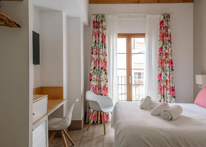 Hotel con vistas: Rosal By Seaward Suites (Adults Only)