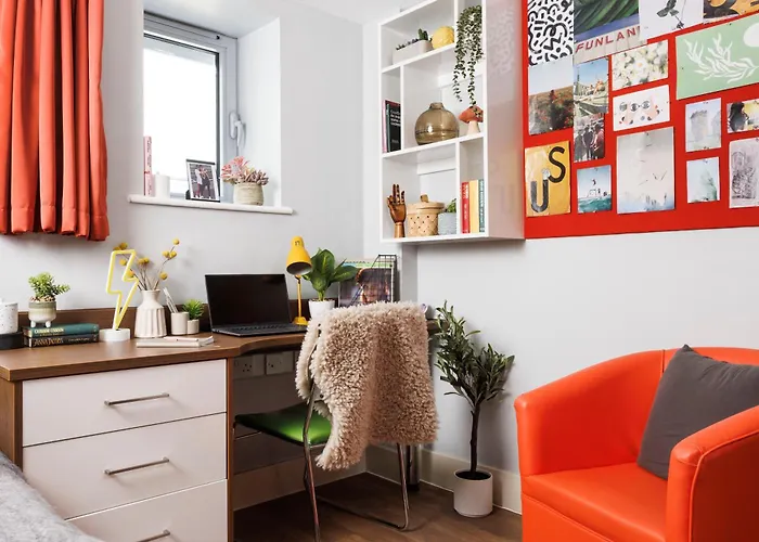 Unite Students - Sugarhouse Close - Royal Mile