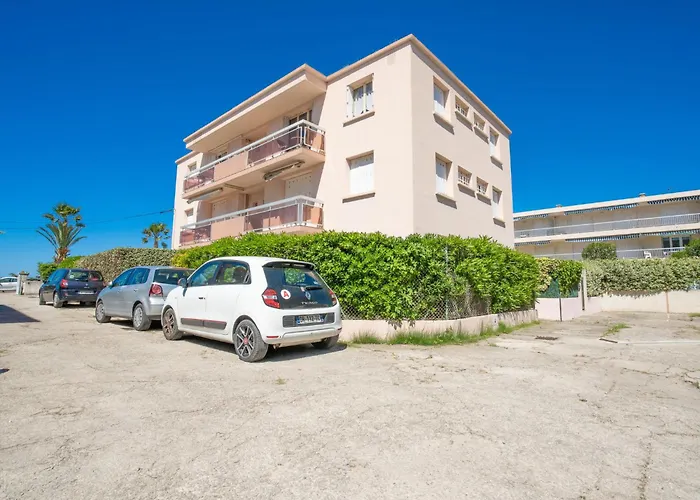 Apartment La Sirene-4 By Interhome