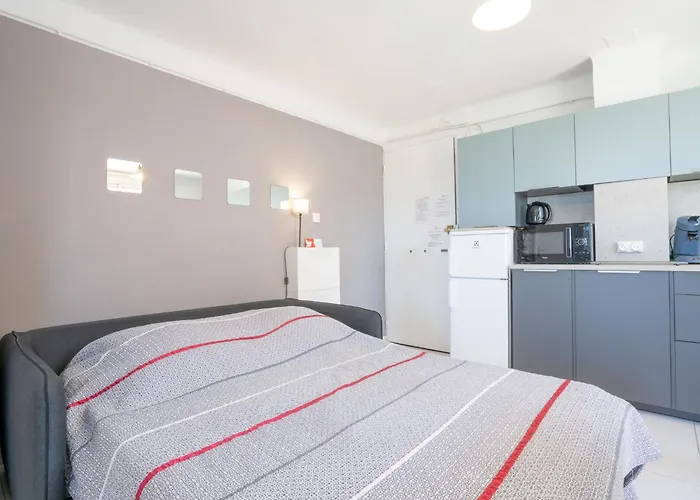 Apartment La Sirene-4 By Interhome