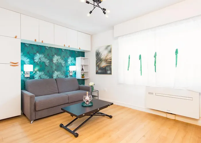 Frontière de Monaco - Studio rénové - AE