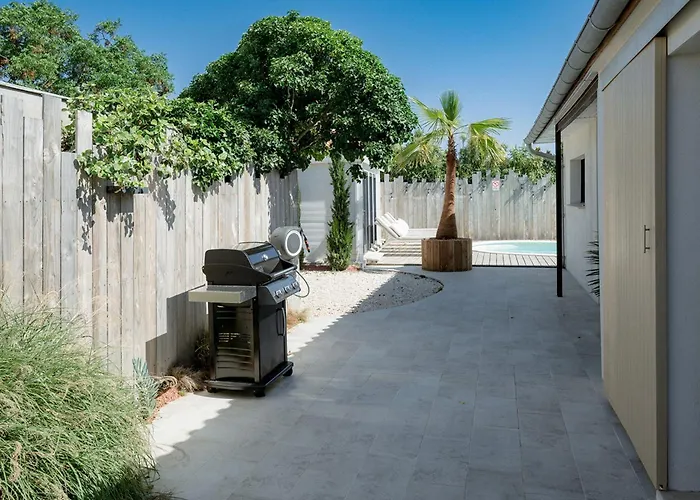La Perle Rose Villa Standing 5 étoiles avec piscine jacuzzi et superbe vue