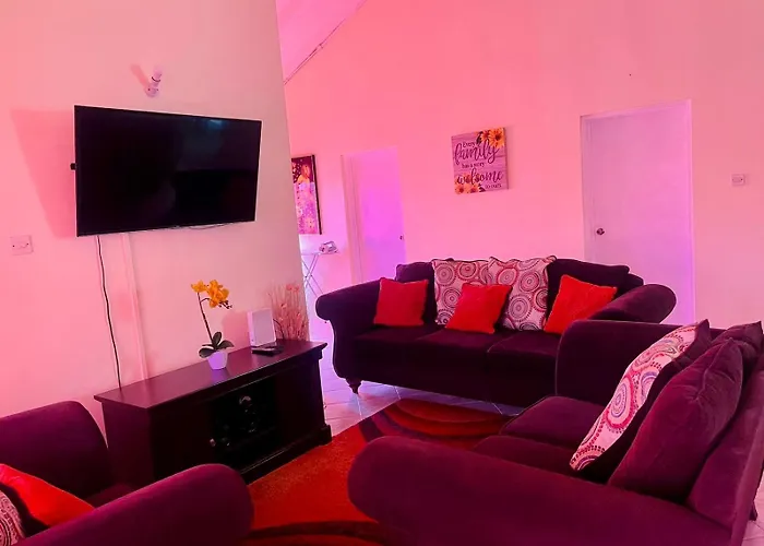 Castle Berry Apartments