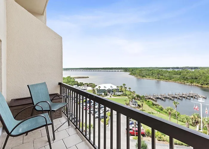 Pinnacle Port Beach Resort