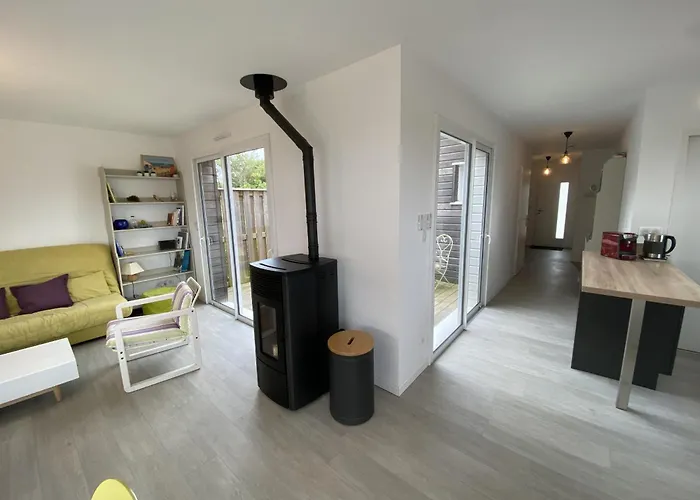 Maison de plein pied proche mer, marais et foret
