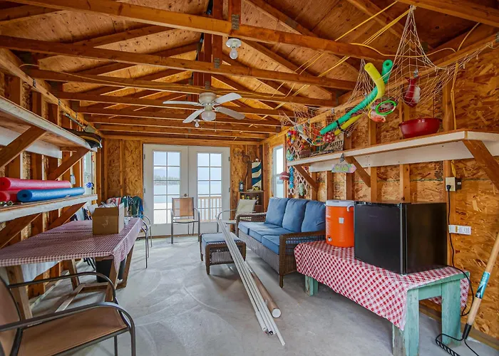 Ellisport Bay House
