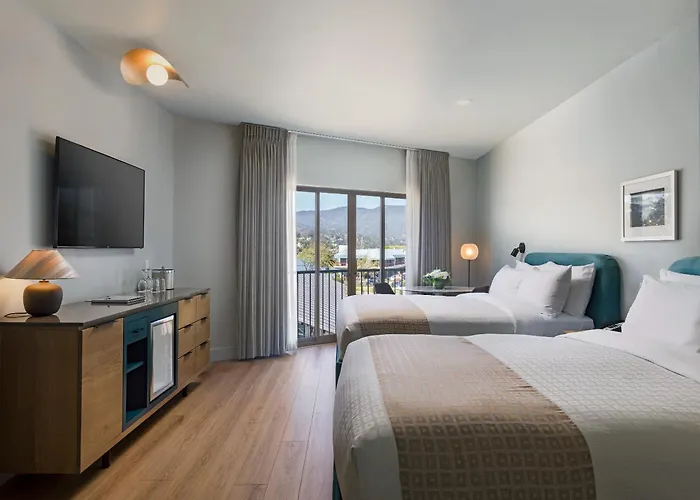 Pet Friendly hotel: Acqua Hotel