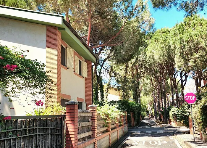 PineTrees Gem Villa Golem