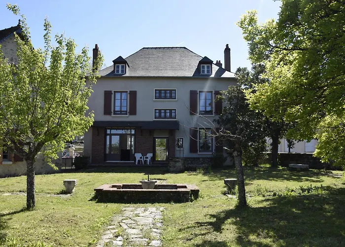 Maison Mère