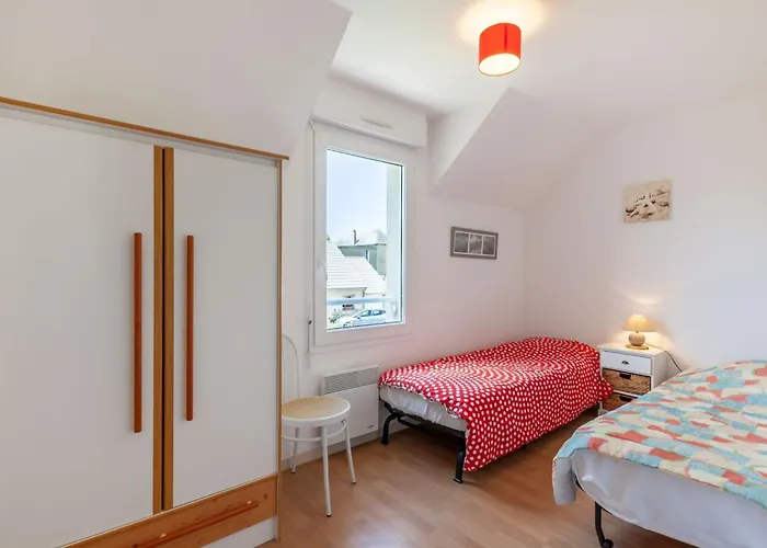 Holiday Home Oscar By Interhome