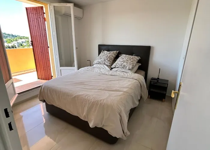 Home Sweet Home Vallauris