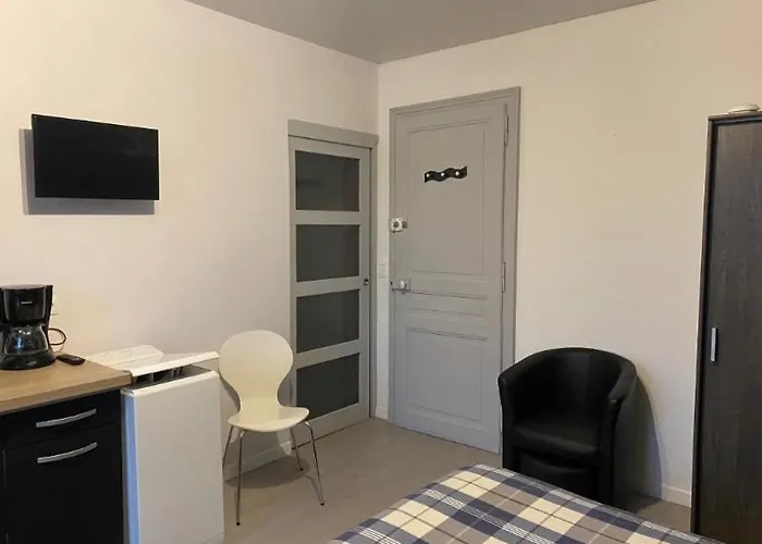 Charmant Studio meublé 349