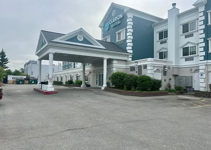 Cheap hotels Clarion Suites Anchorage Downtown