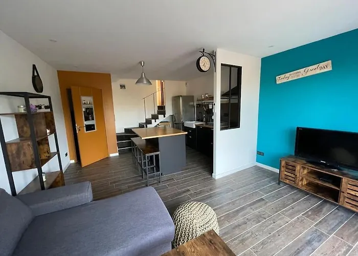 Maison de village avec terrasse