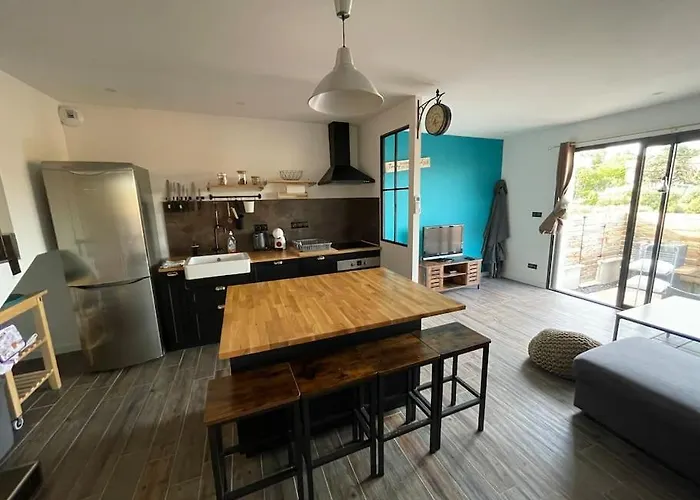 Maison de village avec terrasse