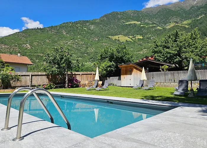 Hotel mit Pool: Garni Schmiedhof
